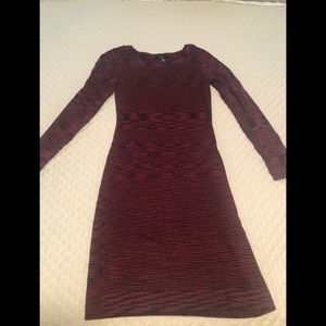 X-Small red/black dress